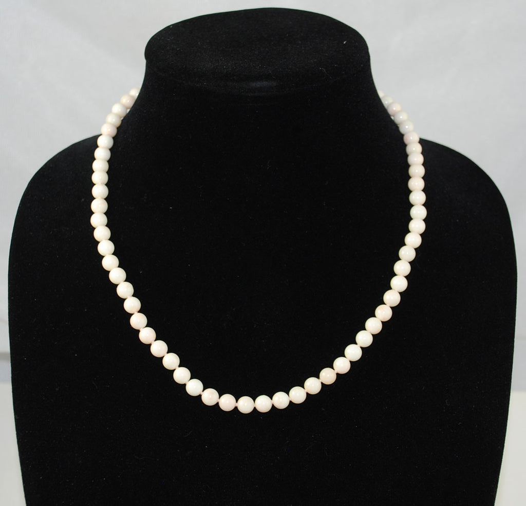 Vintage coral pearl necklace – Maison Mohs